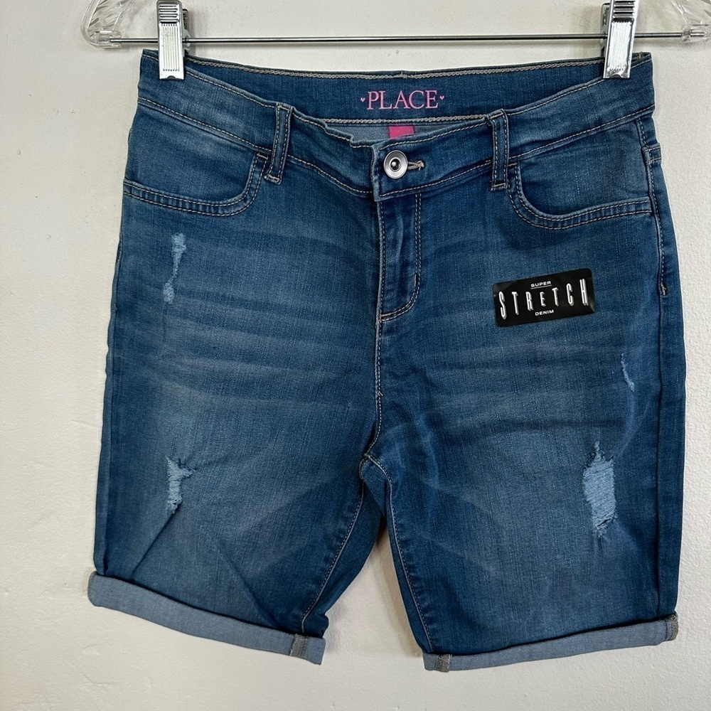 The children place Bermuda shorts NWT